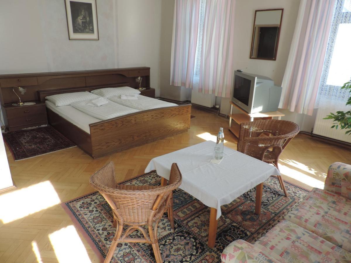 Gasthof Zum Richter Mühldorf Extérieur photo